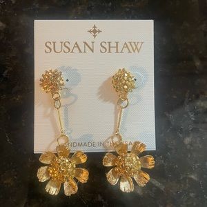 Susan Shaw Buttercup Chain Drop Earrings